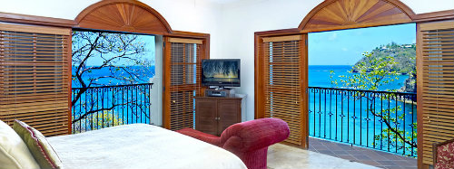 Ocean Villa Suite bedroom