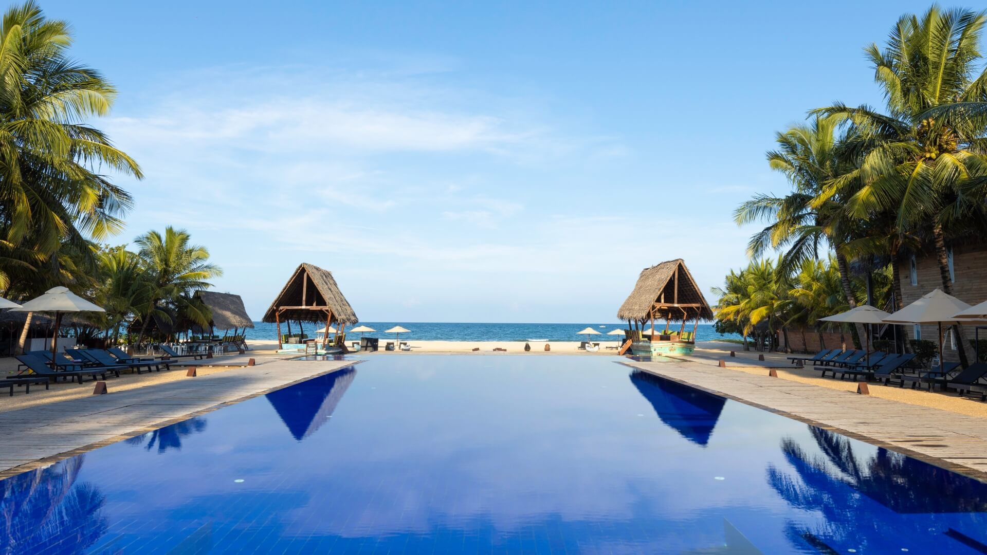 Pool at Maalu Maalu 