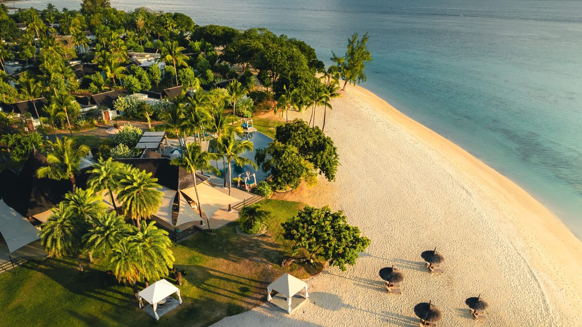 Maradiva Villas Resort & Spa
