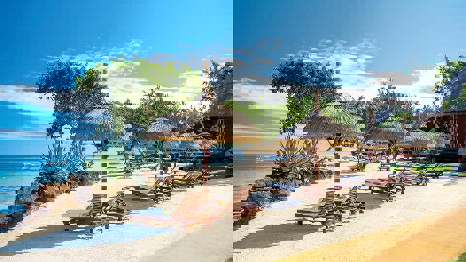Featured 07